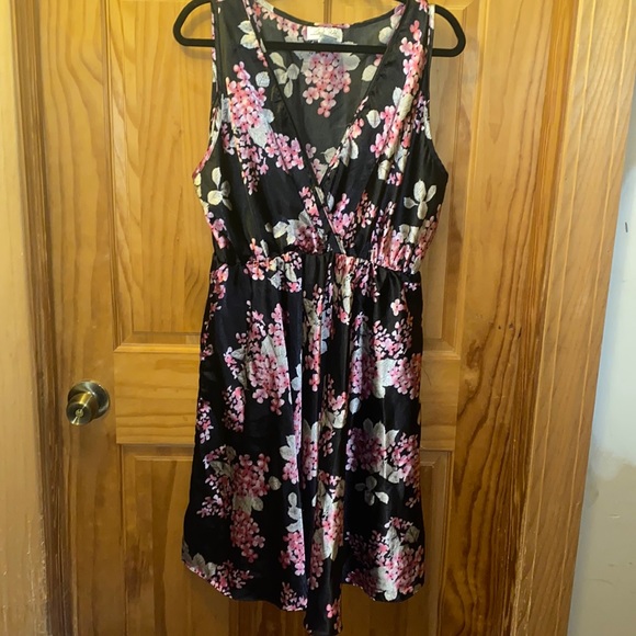 Rene Rofe Dresses & Skirts - Hydrangea Dress